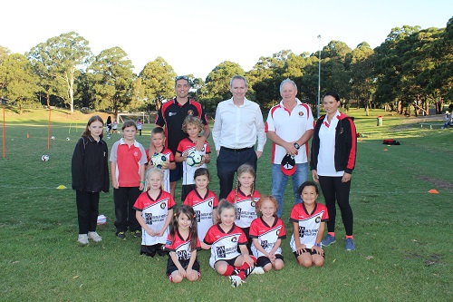 David with representatives from Oatley Football Club